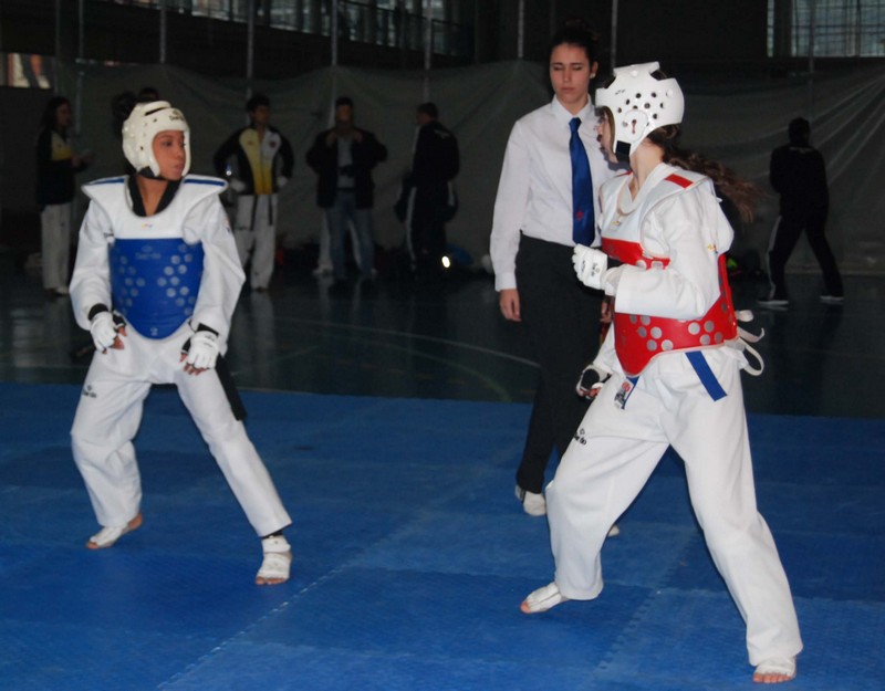 Larrabide acogió el Campeonato Senior de Combate.